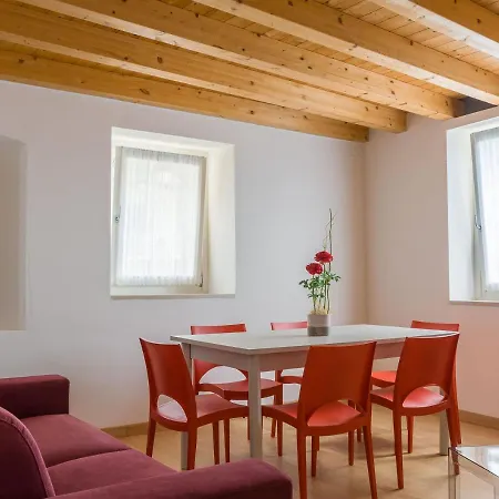 Apartment Borgo Borago Brenzone sul Garda