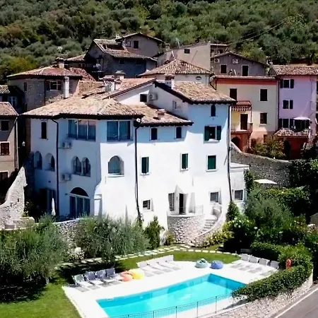 Apartment Borgo Borago *