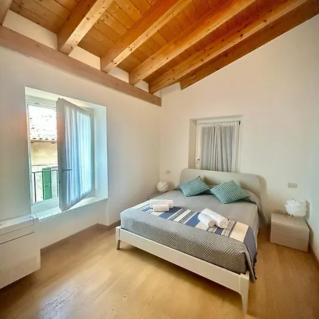 Borgo Borago