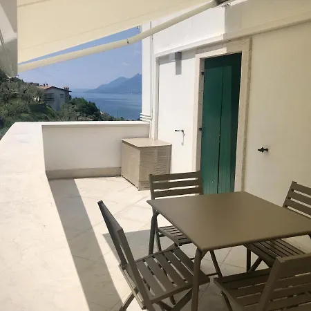 Borgo Borago * Brenzone sul Garda