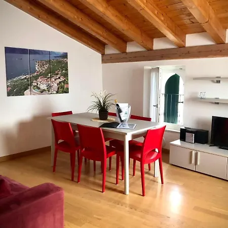 Borgo Borago Apartment