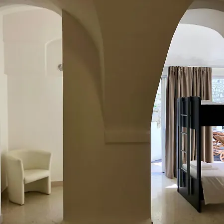 Apartment Borgo Borago