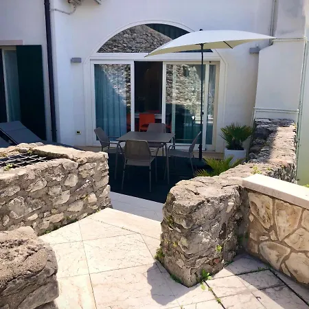 Borgo Borago Apartment *