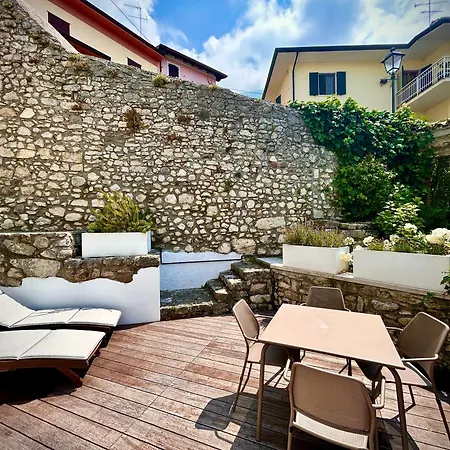 Borgo Borago Apartment Brenzone sul Garda