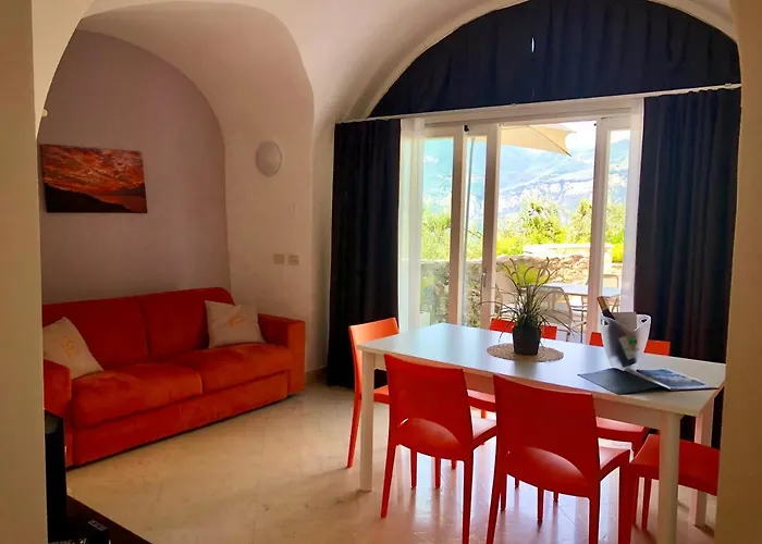 Borgo Borago Apartmán Brenzone sul Garda