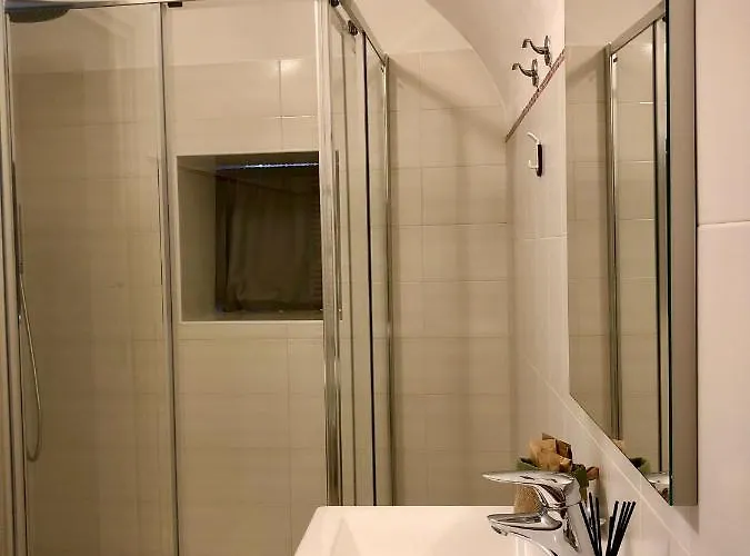 Borgo Borago * Brenzone sul Garda