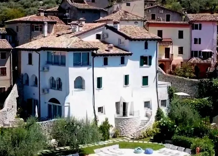 Apartmán Borgo Borago *