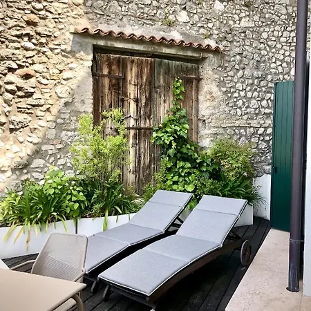 Borgo Borago Διαμέρισμα Brenzone sul Garda